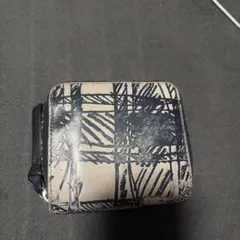 Vivienne Westwood 二つ折り財布のサムネイル