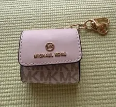 MICHAEL KORS イヤホン AirPods ケース キーホルダーのサムネイル