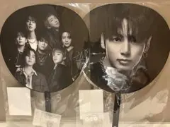BTS うちわ V 集合 2点セット ARIRANG グッズ ポップアップ テテ BTS うちわ V 集合 2点セット ARIRANG グッズ ポップアップ テテ