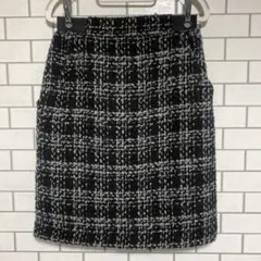 両サイドポケットあり 後ろジッパーあり ウエスト ゴム