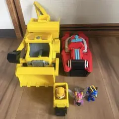 パウパトロール　ラブル　チェイス　スカイ