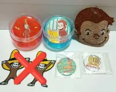 おさるのジョージ 缶バッチ4種類&キラキラマスコットセット