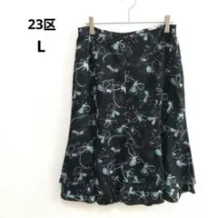 23区 オンワード樫山 花柄 フレアスカート ひざ丈 ブラック シフォン 40のサムネイル