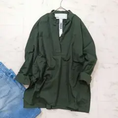 ティッカ TICCA ビブヨークチュニック バンドカラーシャツ カーキのサムネイル