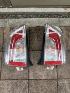 プリウス 30 後期 純正テールライト　割れ無し トヨタ 美品 傷無！TOYOTA純正 30プリウス後期 テールライト 左右セット
