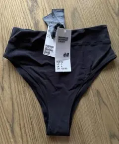 【新品未使用タグ付】H&M ハイウエスト チーキー ビキニボトム ブラック 32のサムネイル