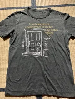 ユニクロ チャーリーブラウンTシャツ