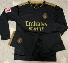 激安！サッカーユニフォーム！Lサイズ・大人気のレアルマドリード黒色、長袖、上下