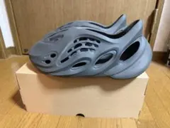 サンダルスニーカー