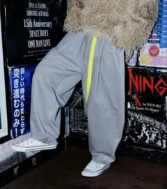 バルーンパンツ カジュアルパンツ