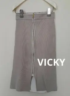 ♡VICKYタイトスカート♡