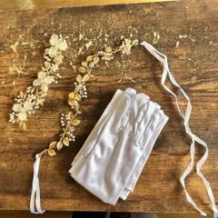 ホワイトグローブとゴールドヘッドドレスセット