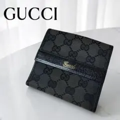 GUCCI グッチ　GGパターン 二つ折り財布ブラックのサムネイル