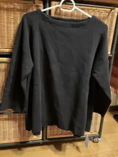 レリューム　黒ニット新品