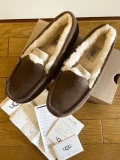 UGG アグ　モカンシ　美品