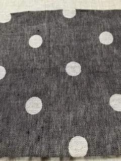 グレー水玉生地