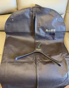 MooRER/ムーレー 純正ガーメントバッグとハンガーセットのサムネイル