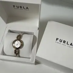 FURLA 腕時計 モカグレージュ 箱付き - メルカリ