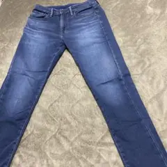 ユニクロ　ダークブルー ストレッチデニムパンツ
