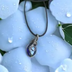 ハンドメイド ガラスドロップ紐ネックレス④
