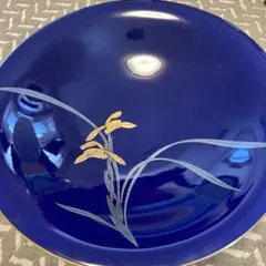 Item thumbnail for item b3697bf4-48cb-419b-88c2-4964b2ae1432