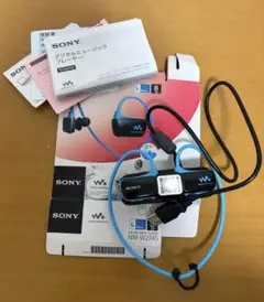 SONY ソニー ウォークマン用スピーカー 7個 アダプター電源付き - メルカリ