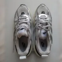 【美品】NIKE W V2K RUN 25cm