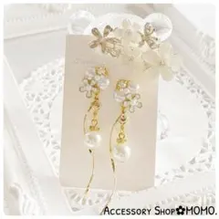 ビジュー♡大粒パール♡ホワイトフラワー♡ハンドメイドピアスorイヤリング