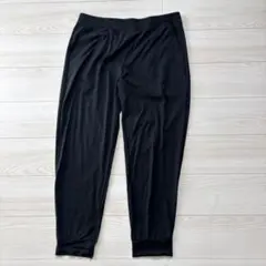 ウルトラストレッチパンツ ユニクロ