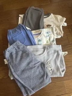 UNIQLO 100cm パジャマ 3着セット