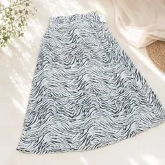 新品未使用タグ付♡ショコラフィネローブ クラシカルエルフ LOWRYSFARMのサムネイル