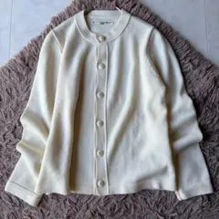美品✨パラスパレス ウール100%カーディガン オフホワイト サイズ2のサムネイル