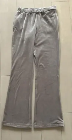 GU キッズ　160cm ベージュ リブフレアパンツ　裏起毛