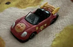 【人気商品】トミカ　アンパンマン　ミニカー