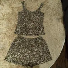 ヒョウ柄ルームウェアセット