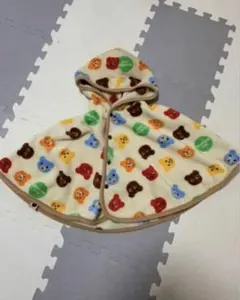 ミキハウスmikihouse ポンチョ ケープ　熊柄（70〜90）