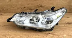 NRE161 後期 カローラフィールダー 右 ハロゲン ヘッドライト アクシオ