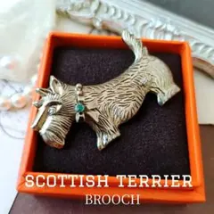 犬 スコティッシュ テリア ブローチ ドッグ リボン エメラルド シルバー