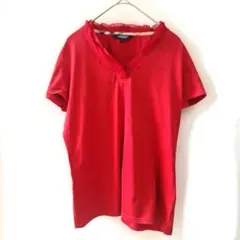 可愛い♡Burberry フリル付き赤VネックTシャツ サイズ2