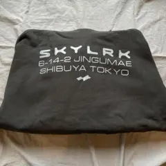 SKYLRK スカイラーク Tokyo pop up限定クルーネック XL - メルカリ