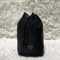 2025年最新】プラダ 巾着ポーチの人気アイテム - メルカリ