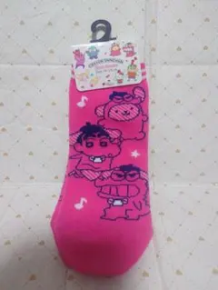 サンリオキャラクターズ　クレヨンしんちゃん　靴下　19〜24cm