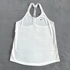 Nike ホワイト タンクトップ