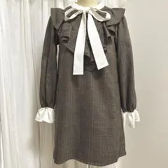 ブラウン系チェック フリルリボンタイ ワンピース　裏地付き　秋服　冬服