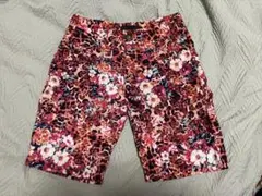 【 Xfrm 】ハーフパンツ ショートパンツ size Ｍ　花柄　ヒョウ柄のサムネイル