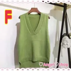 サイドスリットベスト くすみグリーン フリー ニット Vネック 無地