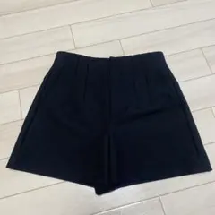 ZARA ブラック ハイウエストプリーツショートパンツ USA S