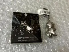 カネゴン ウルトラマン ピンバッジ - メルカリ