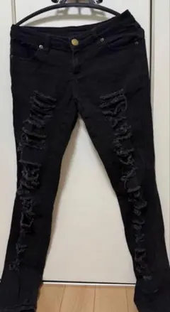 ブラック ダメージスキニーデニムパンツ