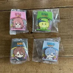 カラフルピーチ　ガシャポン　ラバーキーホルダー